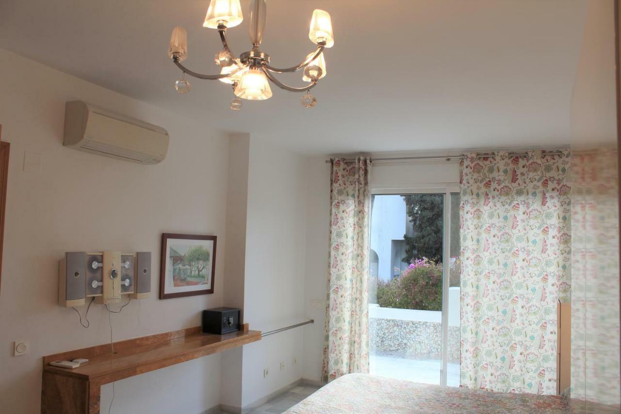 Alcazaba Beach Apartment 3302 Εστεπόνα Εξωτερικό φωτογραφία